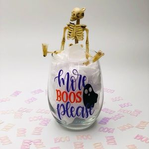 More boos please wine glass